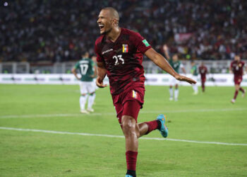 Tripleta de Rondón en debut de Pekerman con Venezuela