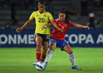 Colombia golea 4-0 a Chile y clasifica con puntaje perfecto a semifinales de Copa América femenina