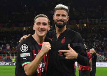 Milan supera 3-1 al Dínamo Zagreb y lidera el grupo E de Champions