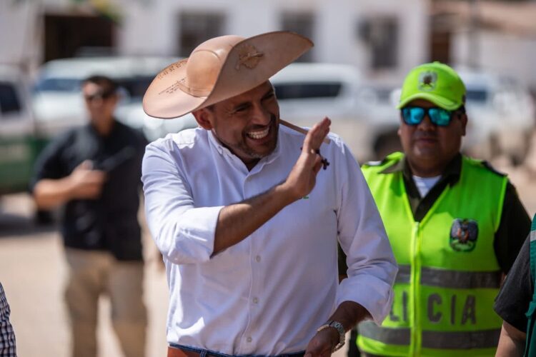 Luis Fernando Camacho decide no invitar a autoridades nacionales para actos por el 24 de septiembre