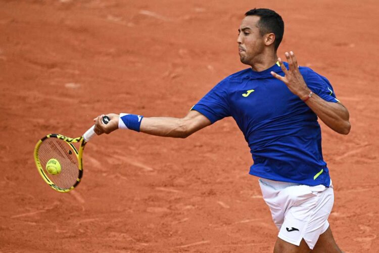 El boliviano Hugo Dellien cae en segunda ronda de Roland Garros