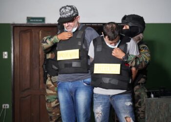 Incautan 400 kilos de droga en dos operativos antidroga en Santa Cruz