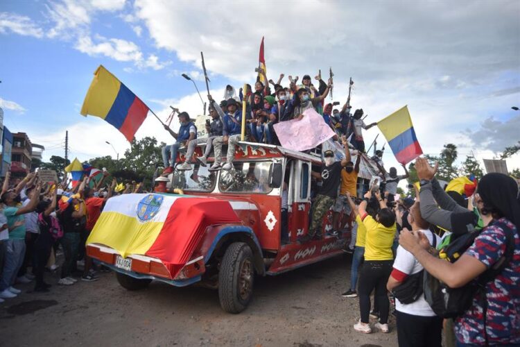 Ecuador declara estado de excepción en cuatro provincias por ‘actos violentos’ de indígenas
