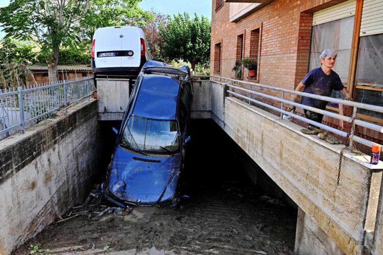 Sube a 11 el balance de muertos por las tormentas en Italia
