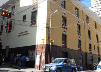 El Gobierno garantiza ‘derechos adquiridos’ del trabajador y advierte a empleadores