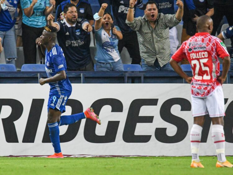 Emelec golea 7-0 a Independiente Petrolero y pasa a octavos de Libertadores