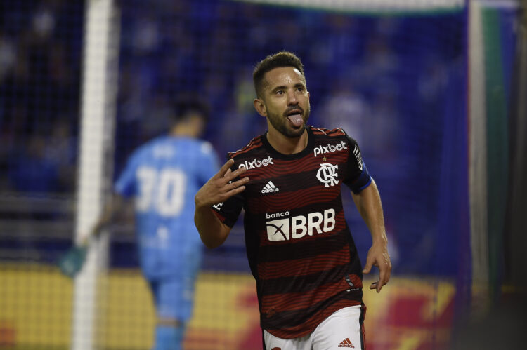 Flamengo se florea con goleada 4-0 a Vélez y prepara boleto a final de la Libertadores