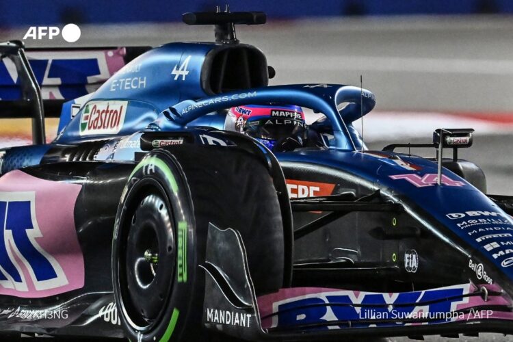 Alonso se convierte en el piloto con más GP en la historia de la F1