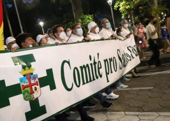 Santa Cruz va al paro, el Gobierno advierte de pérdidas por $us 32 MM y la Policía en emergencia