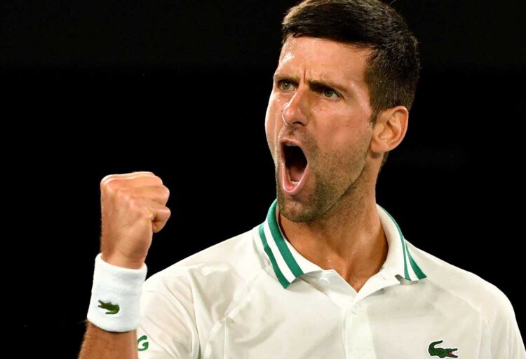 En Dubái, Djokovic se ‘alegra’ de poder jugar al tenis sin vacuna