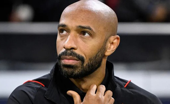 Thierry Henry cree que el VAR es lento y ‘mata la alegría’ del fútbol