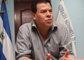 Justicia de EEUU condena a 16 meses de cárcel a excapo del fútbol salvadoreño Reynaldo Vásquez