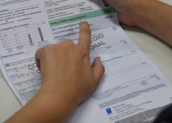 Argentina ahorrará $us 3.200 millones en 2023 por quita parcial de subsidios a servicios