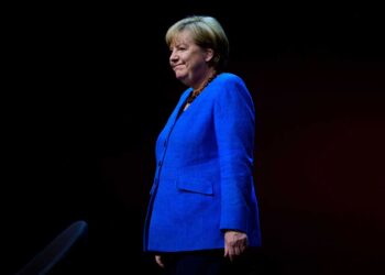Ucrania critica justificaciones de Merkel para acercarse a Rusia