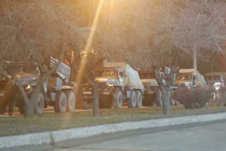 Rusia: armas entregadas por occidentales a Ucrania terminan en el ‘mercado negro’