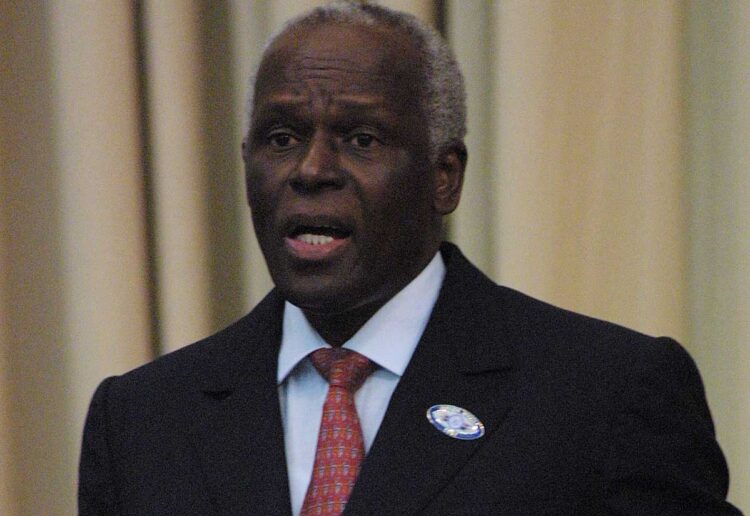 Muere en un hospital en España el expresidente de Angola José Eduardo dos Santos