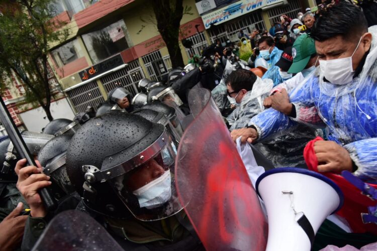 Los maestros urbanos van al paro este viernes y anuncian bloqueos