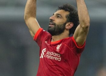 Liverpool se pone con ventaja tras ganar 2-0 al Inter en Milán en octavos de Champions