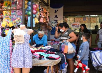 Paraguay levanta restricciones sanitarias por el COVID-19