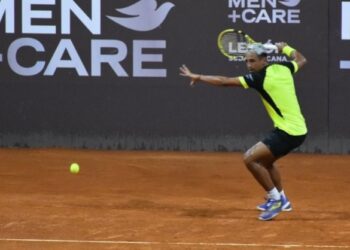 Hugo Dellien saca cara por el país y avanza en el Challenger Santa Cruz