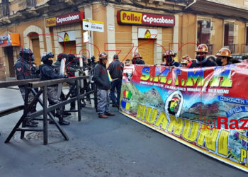 Mineros anuncian protestas más radicales en La Paz, con bloqueo de carreteras