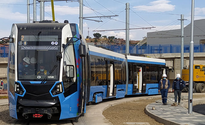 Gobierno anuncia que en septiembre entran en operación líneas Roja y Verde del Tren Metropolitano