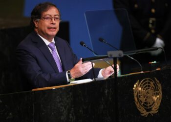 Petro, ha anunciado un subsidio para madres cabeza de hogar de 500.000 pesos mensuales.