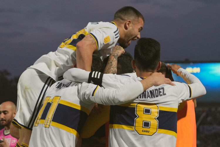 Boca gana con equipo alternativo y vuelve a ser líder en Argentina