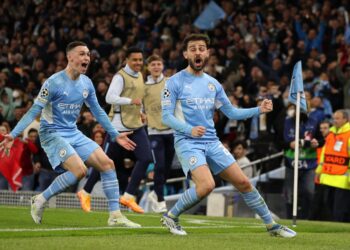 El City gana 4-3 al Real Madrid, que sale vivo de Mánchester