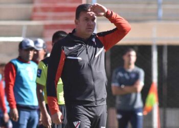 En medio de una crisis interna, Baldivieso no va más en Always