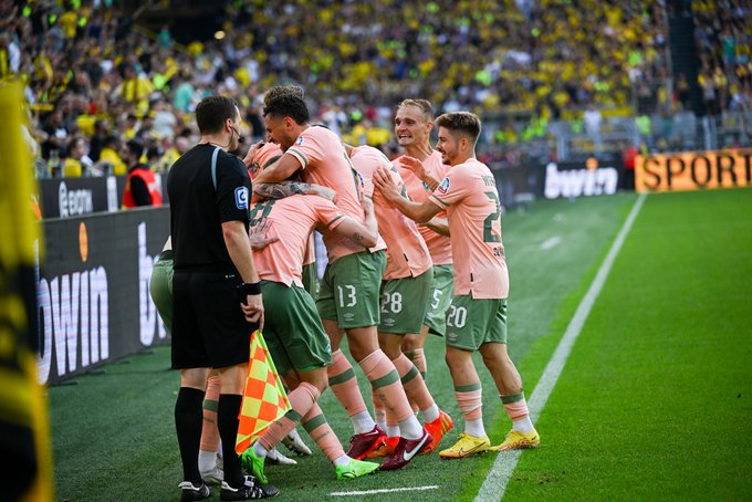 El Borussia Dortmund cae ante Werder Bremen tras una épica remontada