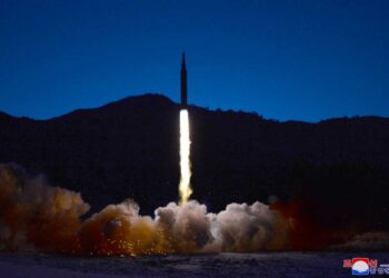 Atacada con proyectiles una base militar estadounidense en Siria.