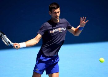 Djokovic admite ‘error de criterio’ por dar entrevista tras dar positivo a COVID-19