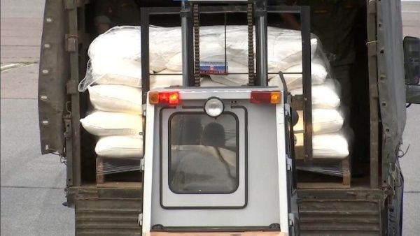 Bolivia dona 62,3 toneladas en alimentos y medicamentos a Cuba