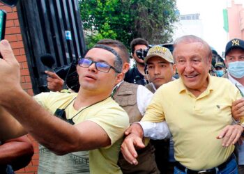 Hernández y su TikTok detonan la política en Colombia