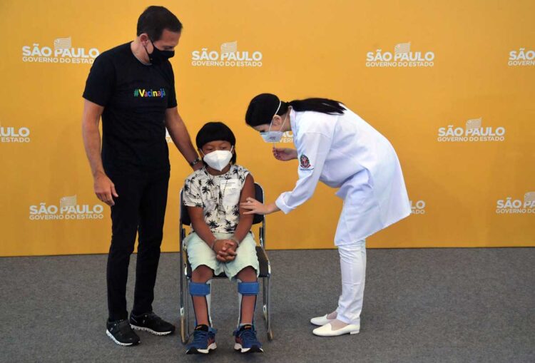 Brasil inicia vacunación anti COVID-19 de niños de entre 5 y 11 años