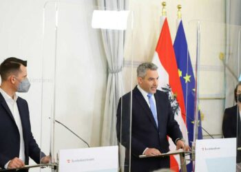 Austria se apresta a convertirse en primer país europeo con vacunación obligatoria