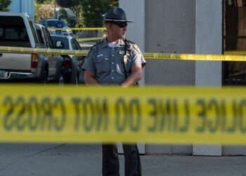 Tiroteo provocó el cierre de centro comercial en EEUU