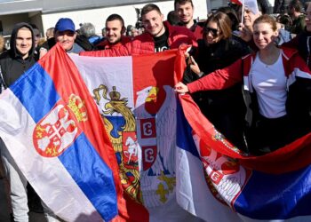 Novak Djokovic llega a Belgrado tras su expulsión de Australia