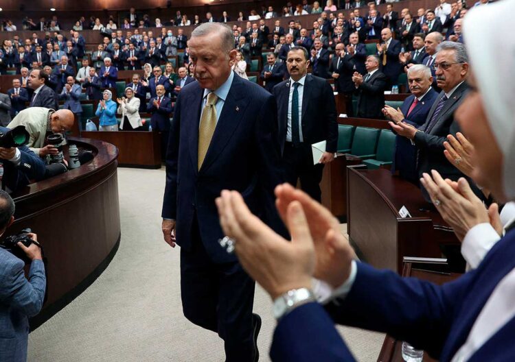 Erdogan vuelve a amenazar con una operación militar en el norte de Siria