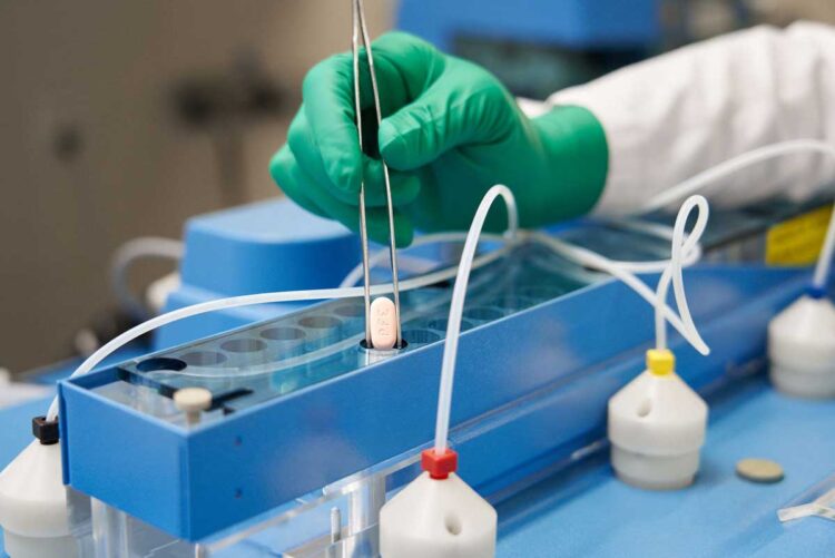 Acuerdo para dar píldora anti COVID-19 de Merck a 105 países de bajos recursos