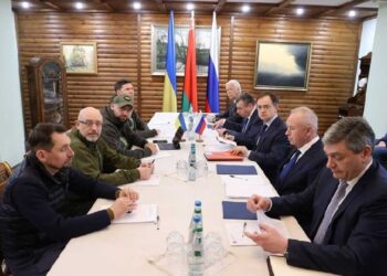 Empieza tercera ronda de negociaciones entre Rusia y Ucrania en Bielorrusia
