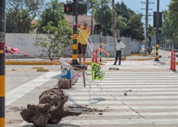 Al menos 14 arrestados y un aprehendido por el paro departamental en Santa Cruz