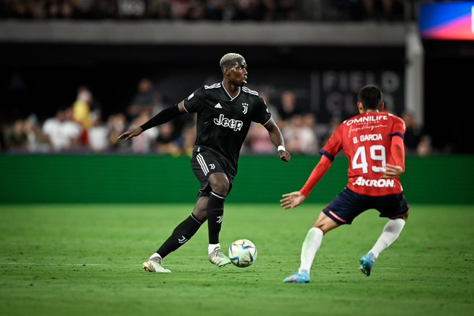 Pogba se opera de la rodilla a menos de tres meses para el Mundial