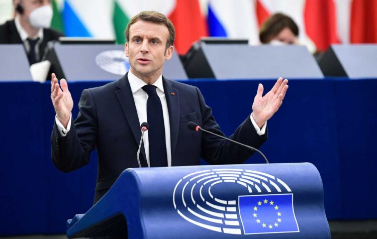Macron pide a Erdogan ‘respetar la decisión soberana’ de Finlandia y Suecia
