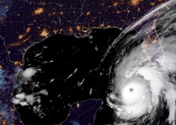 Poderoso huracán Ian categoría 3 golpea el oeste de Cuba