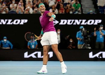 Nadal pasa a octavos en Melbourne,  Zverev sigue a paso firme