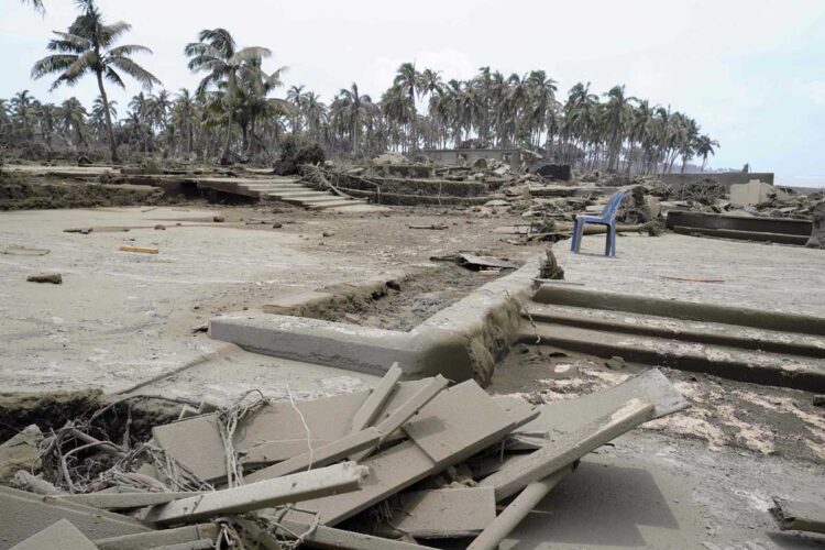 Potencia de erupción en Tonga fue más de 100 veces superior a la bomba atómica de Hiroshima