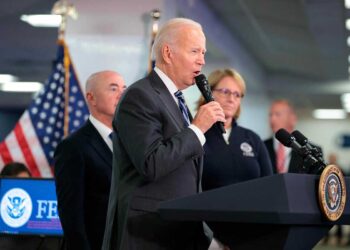 Huracán Ian apunta a ser el más letal de la historia de Florida, según Biden