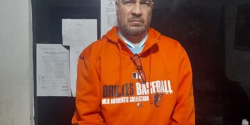 Roberto Salinas Chumacero buscado por varios delitos penales en Perú. Foto: Twitter Eduardo Del Castillo